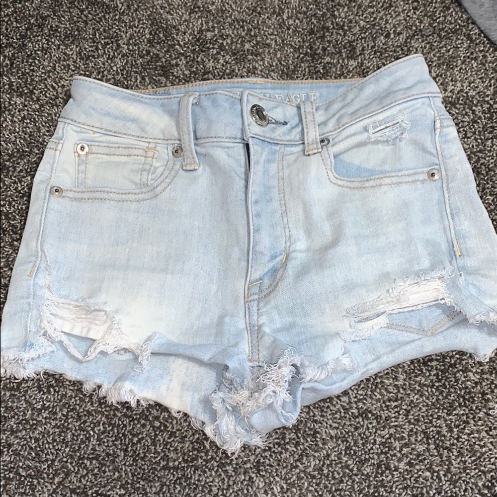 American eagle light wash shorts